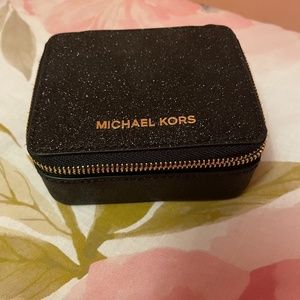 Michael kors jewelry box